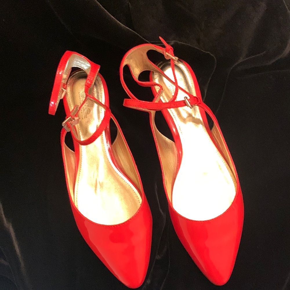 Belle by Sigerson Morrison NWOT size 10 orange Morrison Verena flats
